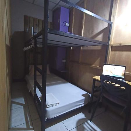 Manila Nomads Hostel Luaran gambar