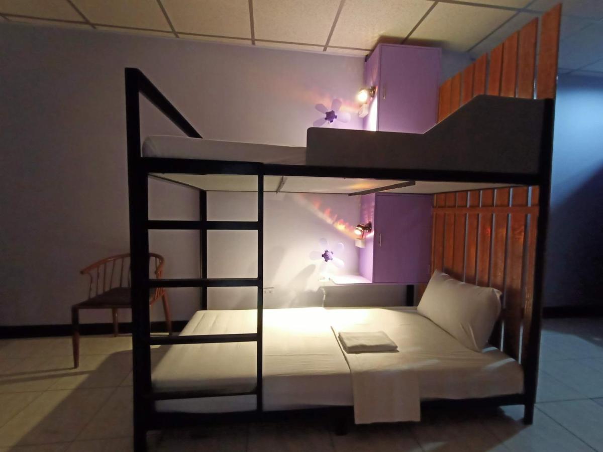Manila Nomads Hostel Luaran gambar